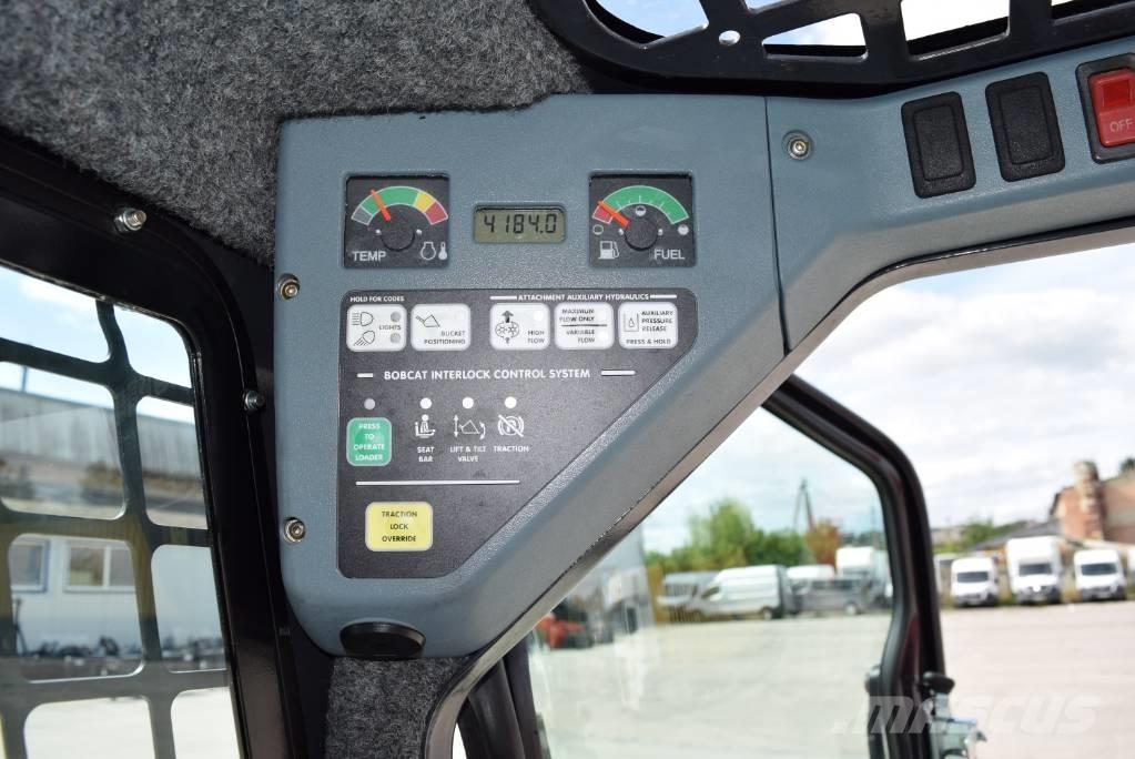Bobcat S 175 Smykem řízené nakladače