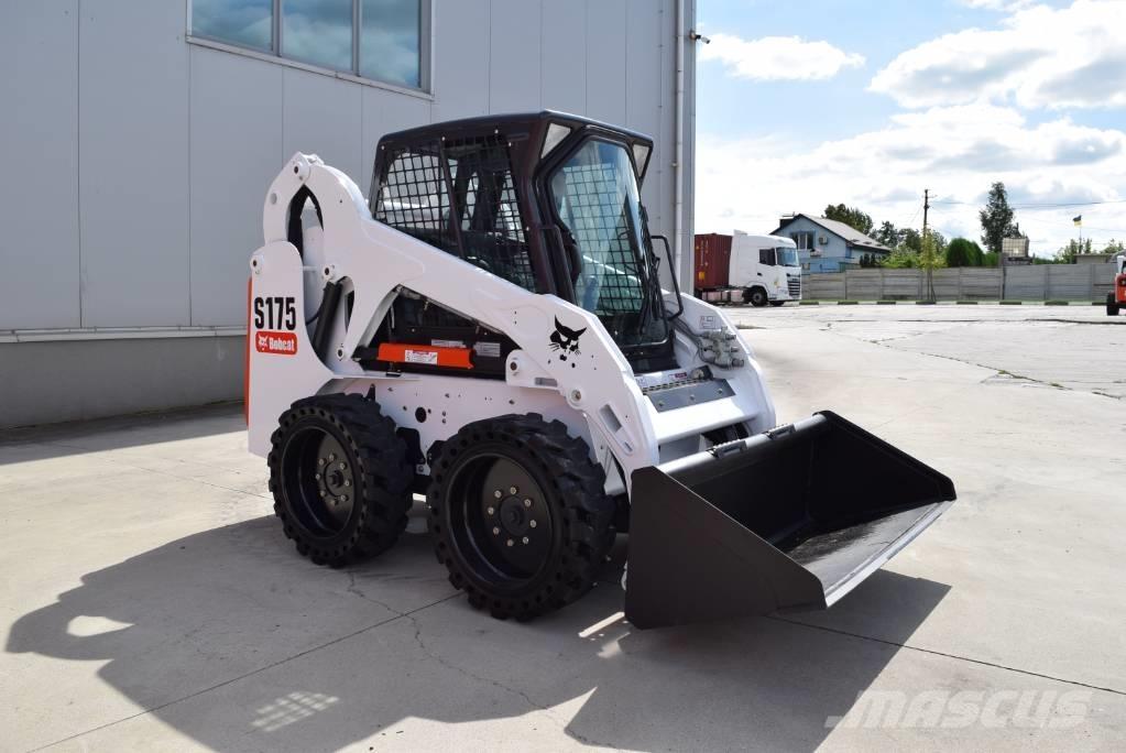 Bobcat S 175 Smykem řízené nakladače