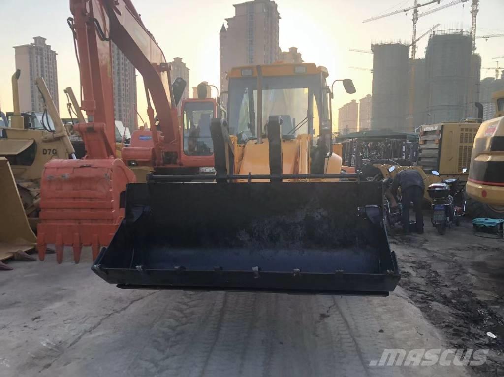 JCB 3 CX Rýpadlo-nakladače