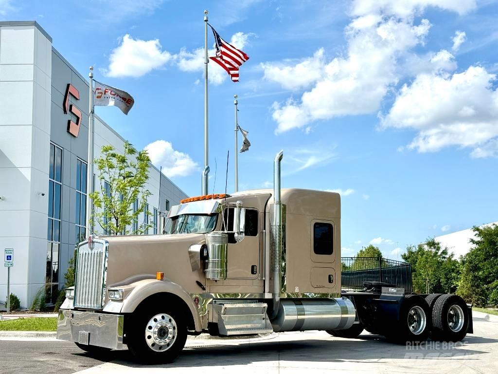 Kenworth W 900 Tahače