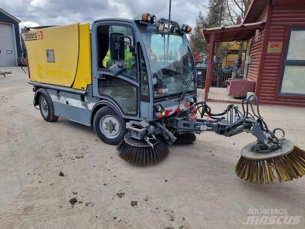 Boschung S-3 Zametací stroje
