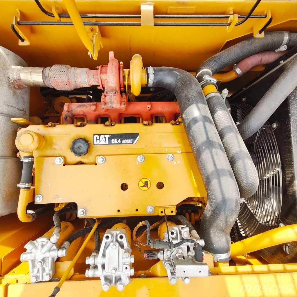 CAT 320D Pásová rýpadla