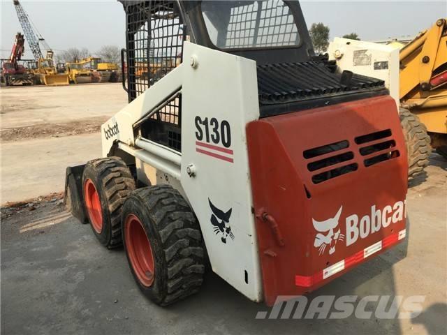 Bobcat S 130 Smykem řízené nakladače