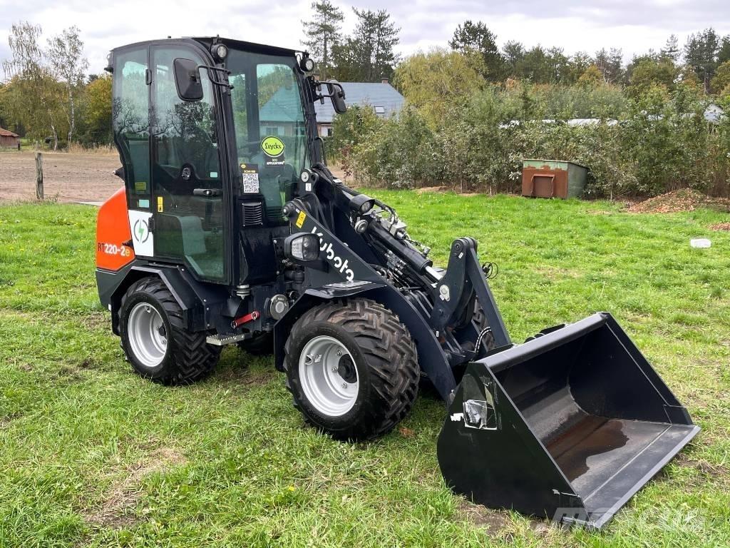 Kubota RT220-2e Kolové nakladače