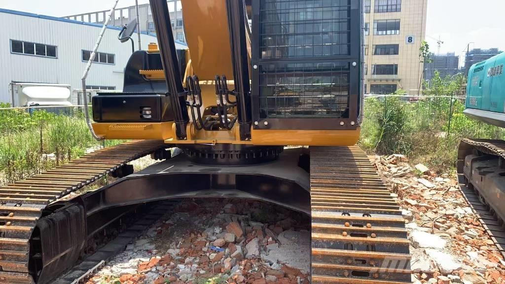 CAT 329 D L Pásová rýpadla