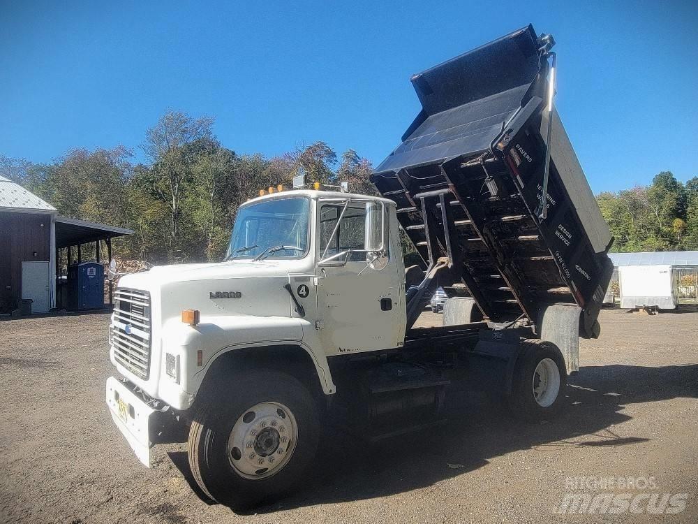 Ford L8000 Sklápěče