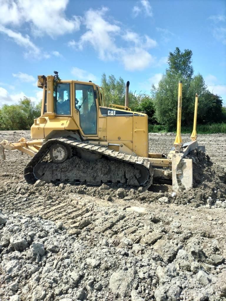 CAT D 5 N LGP Pásové dozery