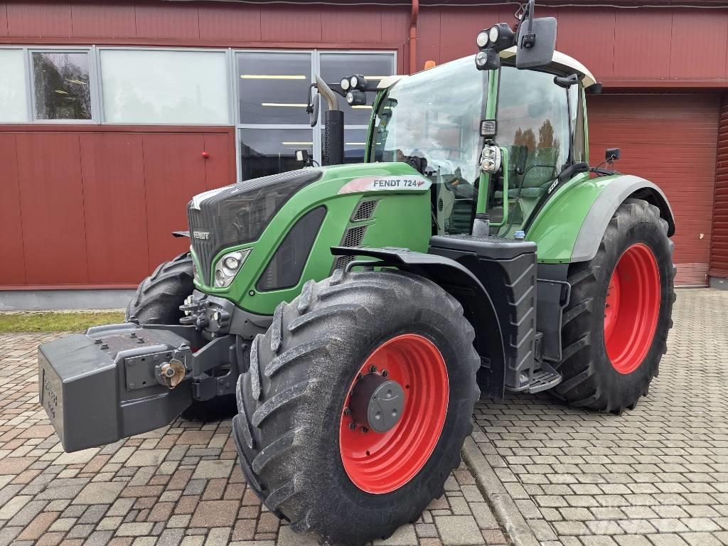 Fendt 724 Profi Plus Traktory