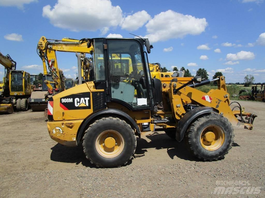 CAT 908 M Kolové nakladače