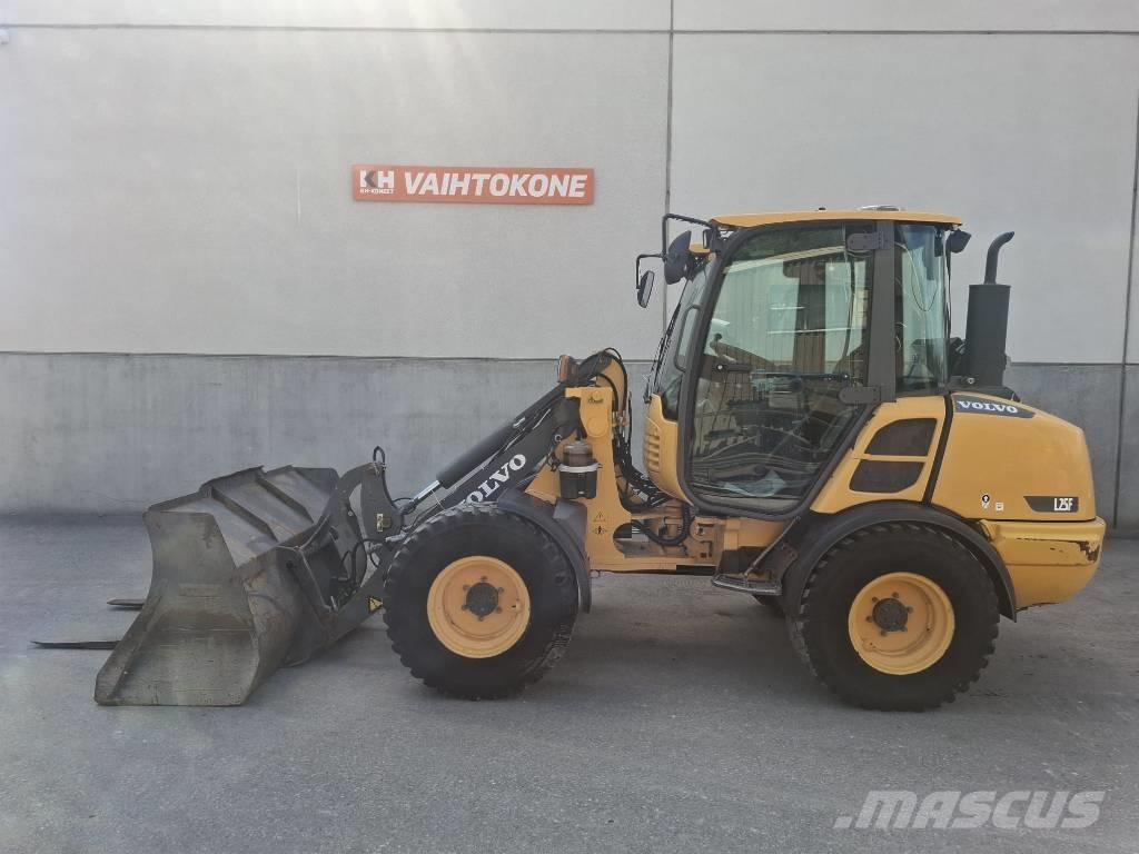 Volvo L 25 F-P Kolové nakladače