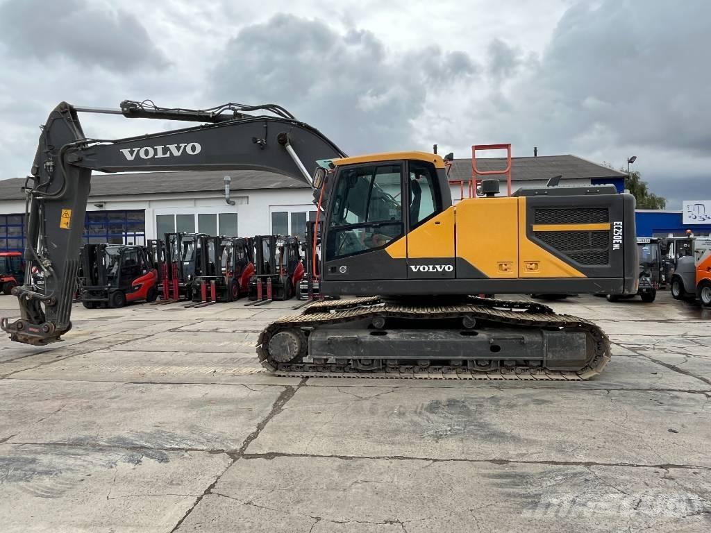 Volvo EC250ENL Pásová rýpadla