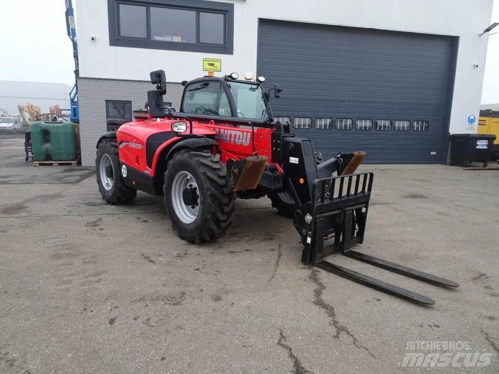 Manitou MT1033 Teleskopické manipulátory