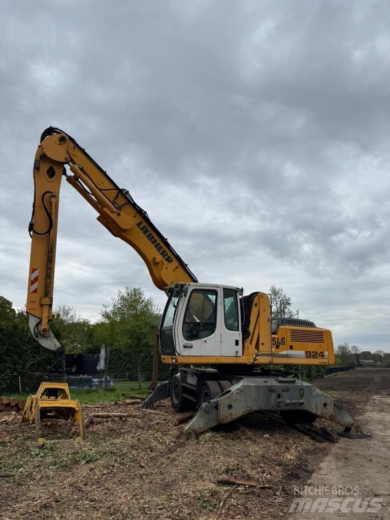 Liebherr 924 Další nakladače, rypadla a příslušenství