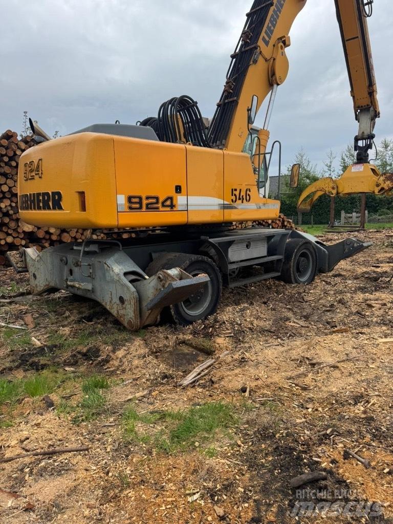 Liebherr 924 Další nakladače, rypadla a příslušenství
