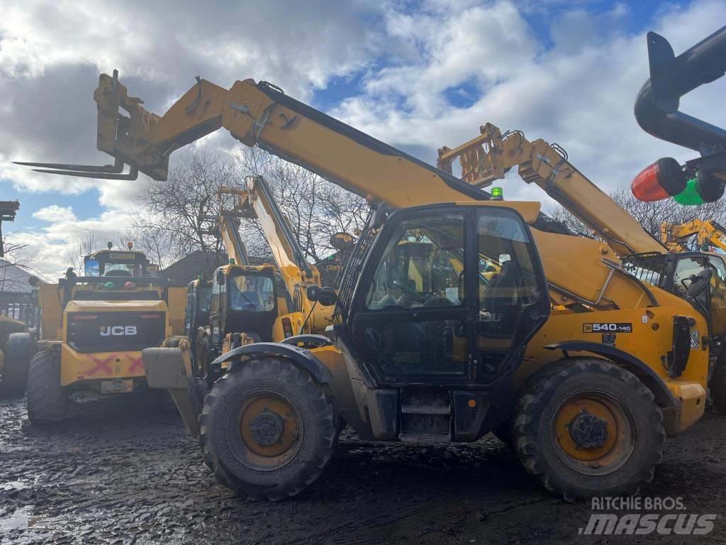 JCB 540-140 Teleskopické manipulátory