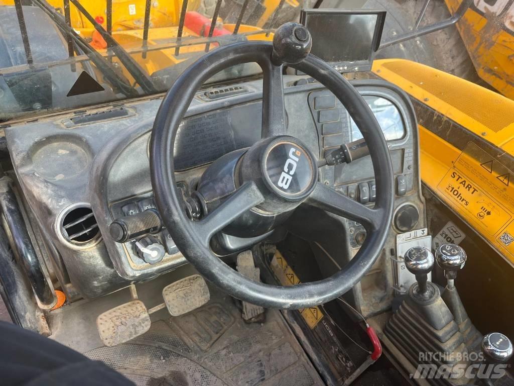JCB 540-140 Teleskopické manipulátory