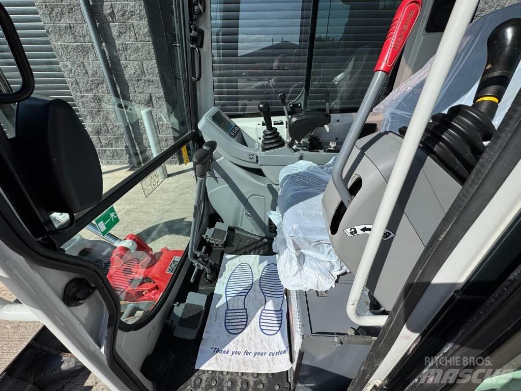 Takeuchi TB 216 Mini rýpadla < 7t