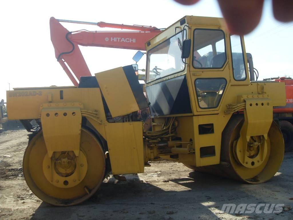 Bomag 217 D Tahačové válce