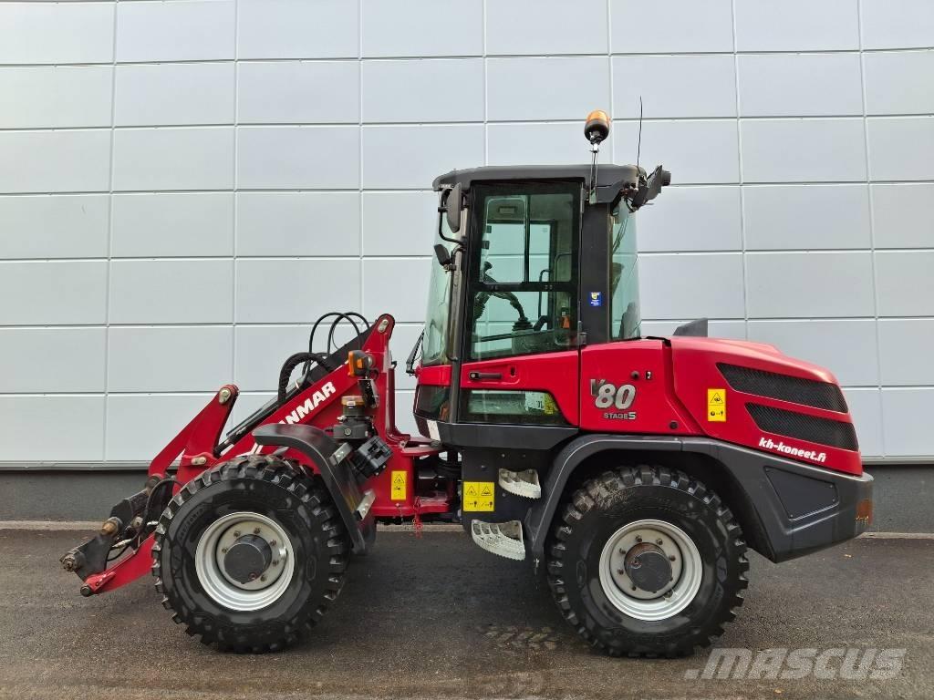Yanmar V 80 Kolové nakladače
