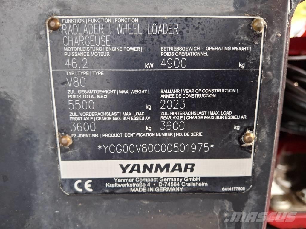 Yanmar V 80 Kolové nakladače