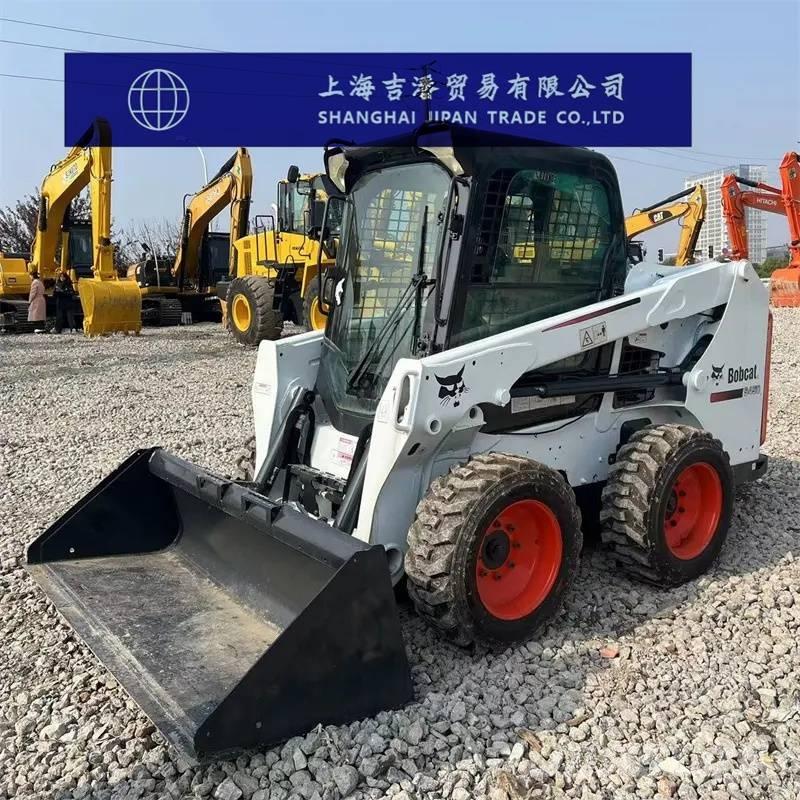 Bobcat S 450 Smykem řízené nakladače