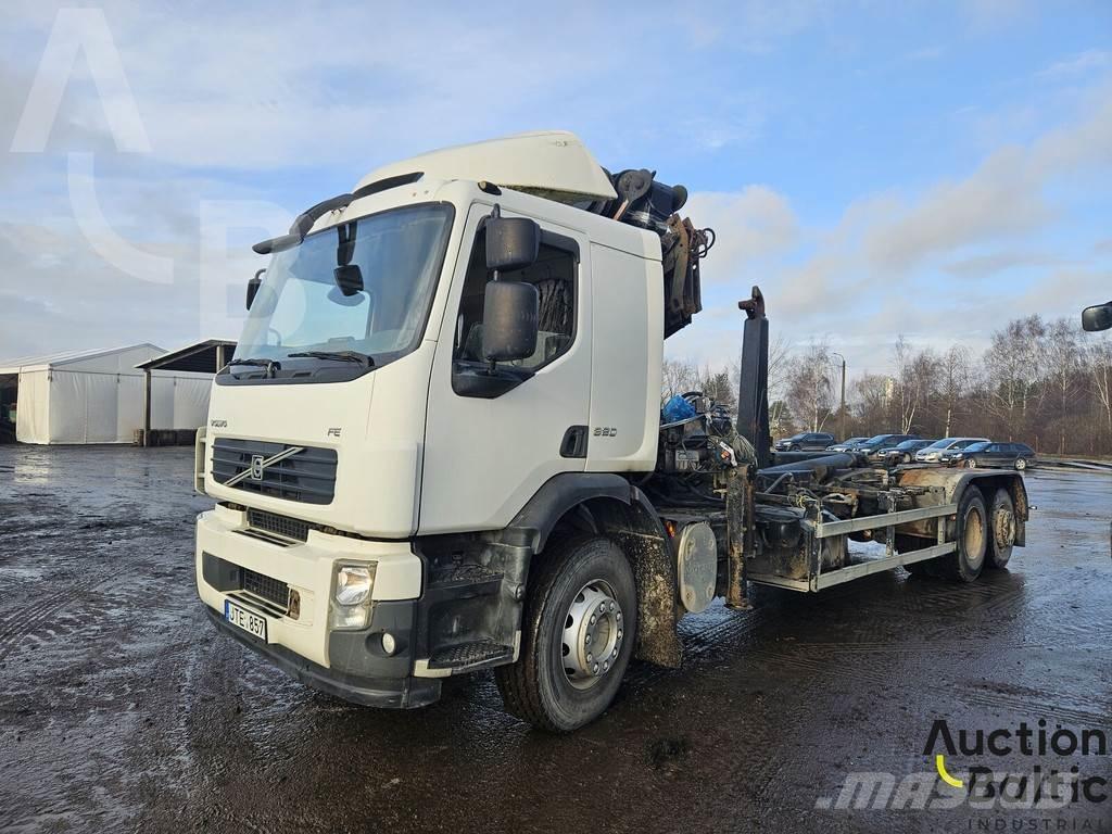 Volvo FE320 Hákový nosič kontejnerů