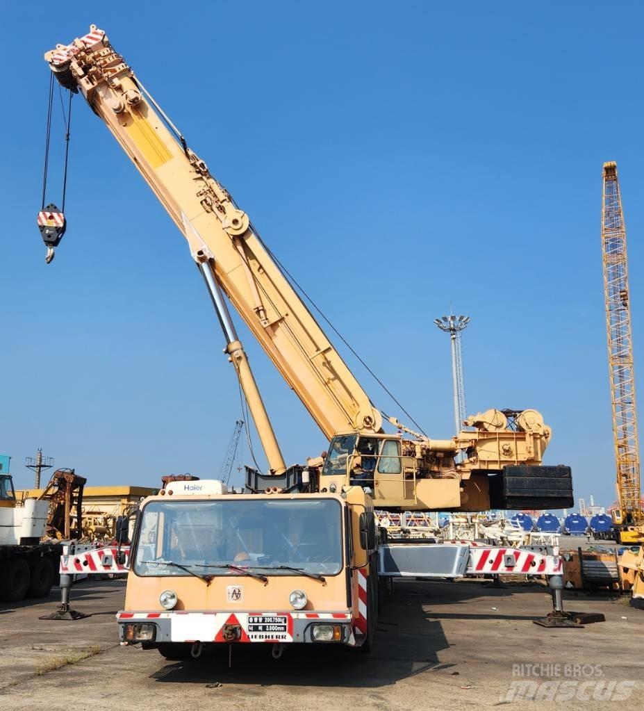 Liebherr LTM 1400 Univerzální terénní jeřáby