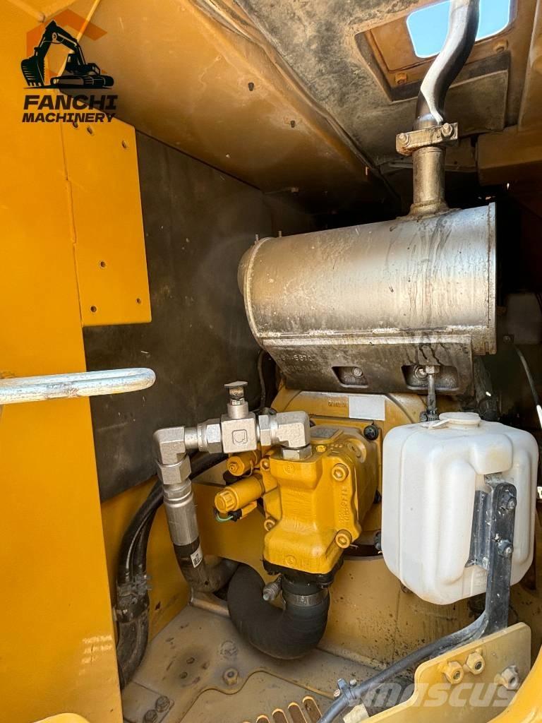 CAT 307,5 Mini rýpadla < 7t