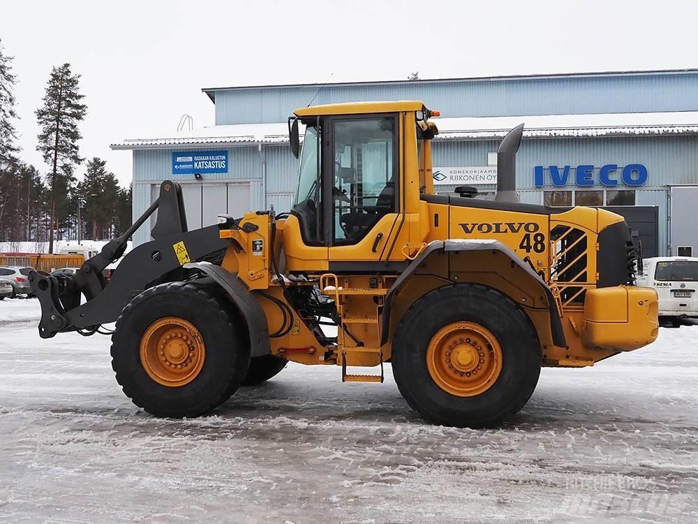 Volvo L 90 F Kolové nakladače