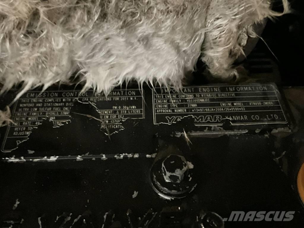 Doosan DX 80 R Midi rýpadla 7t - 12t