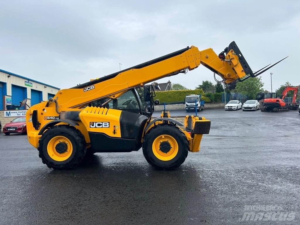 JCB 540-140 Sway / AC Teleskopické manipulátory