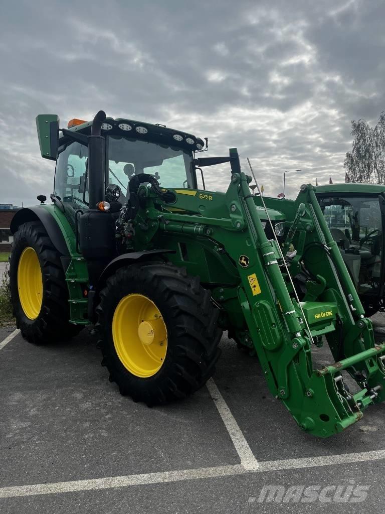 John Deere 6R 150 Traktory