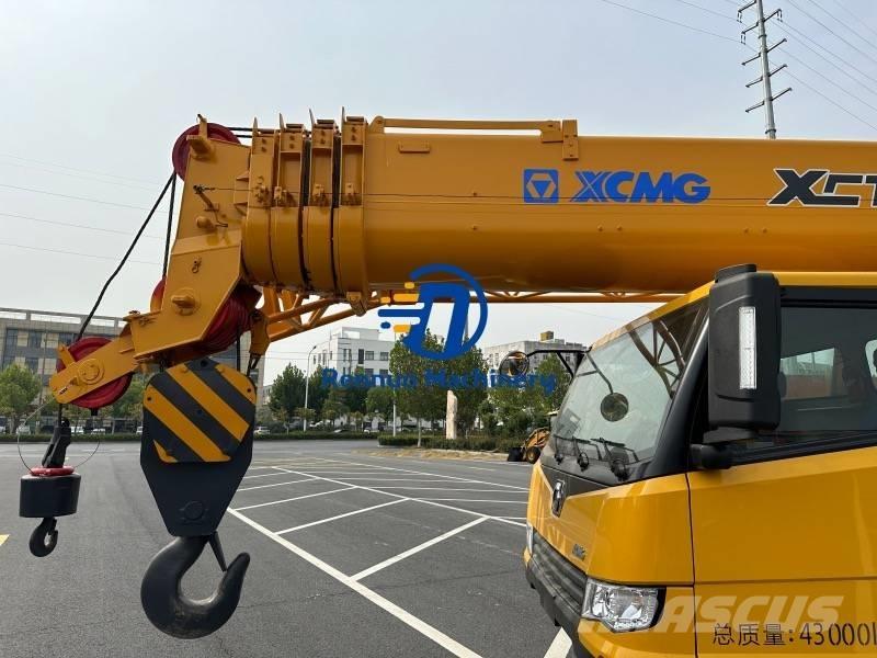 XCMG XCT 50 Univerzální terénní jeřáby