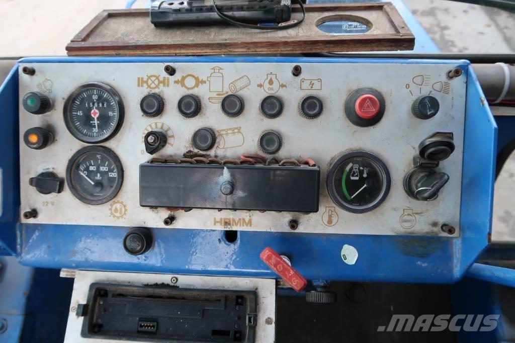 Hamm HW 90/10 Tandemové válce