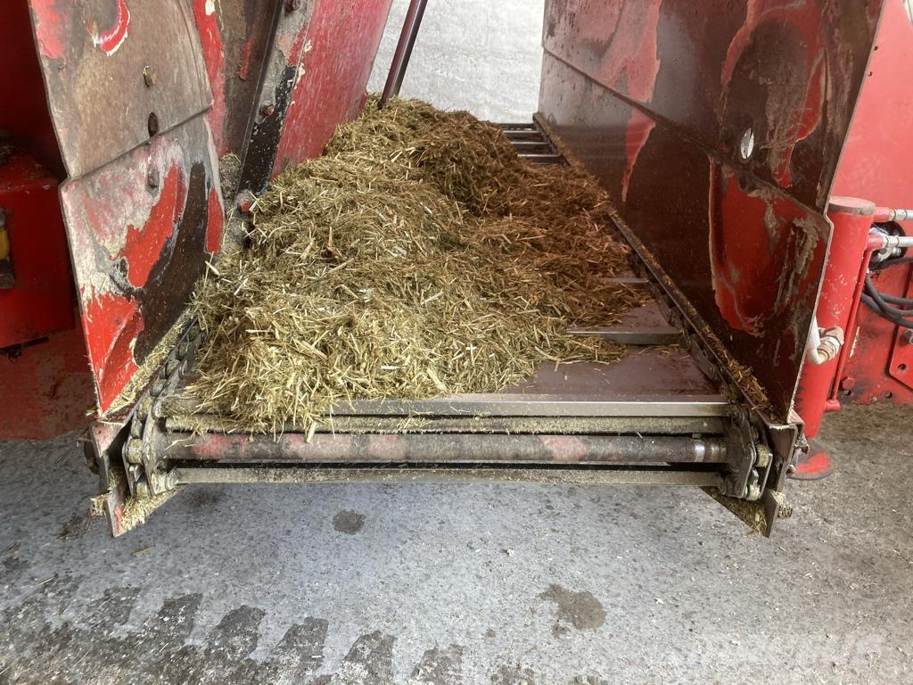 Trioliet AVM 24 Dávkovače, podavače