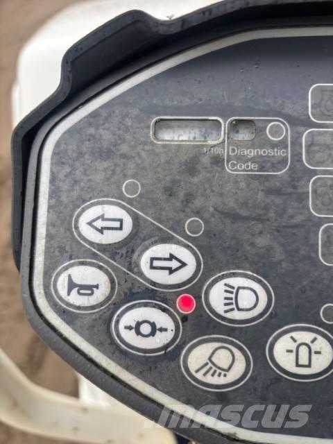 Hamm HD 10 C VV Tandemové válce