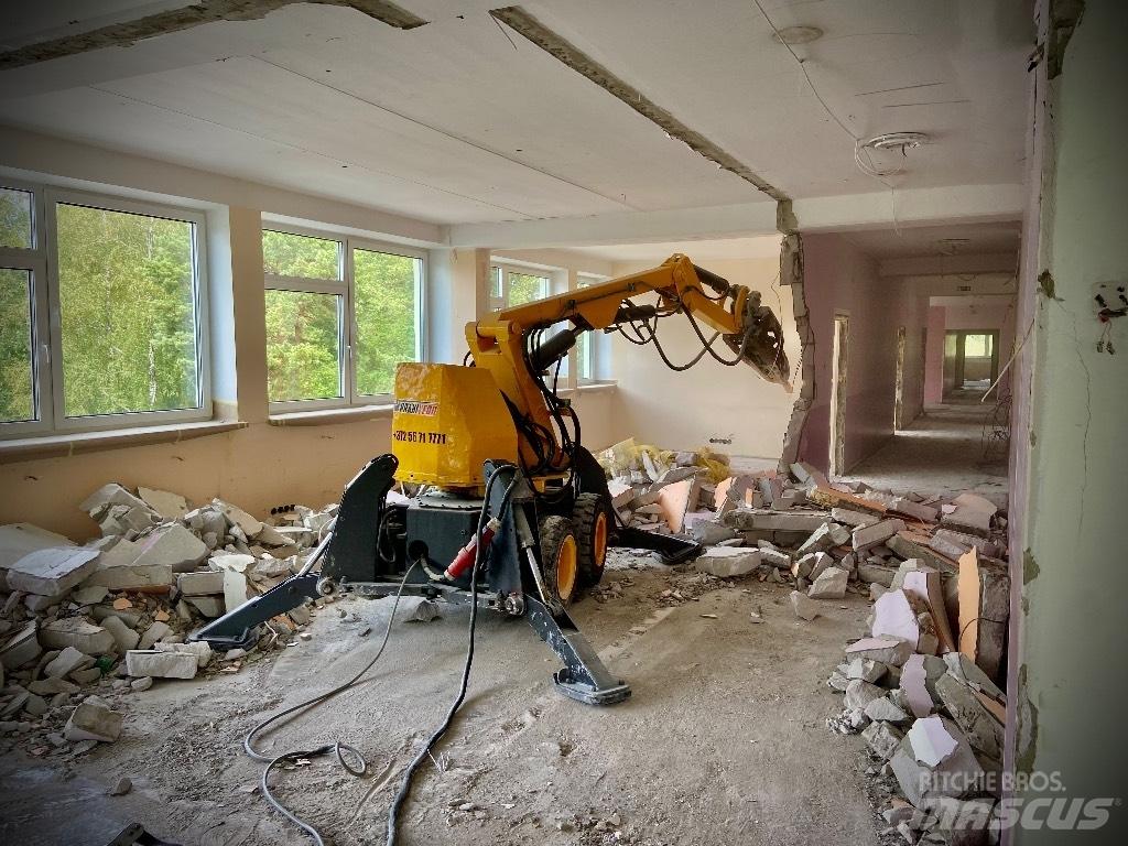 Brokk 250 Demoliční rýpadla