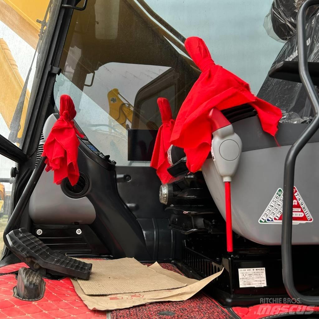 Komatsu 350-8 Pásová rýpadla