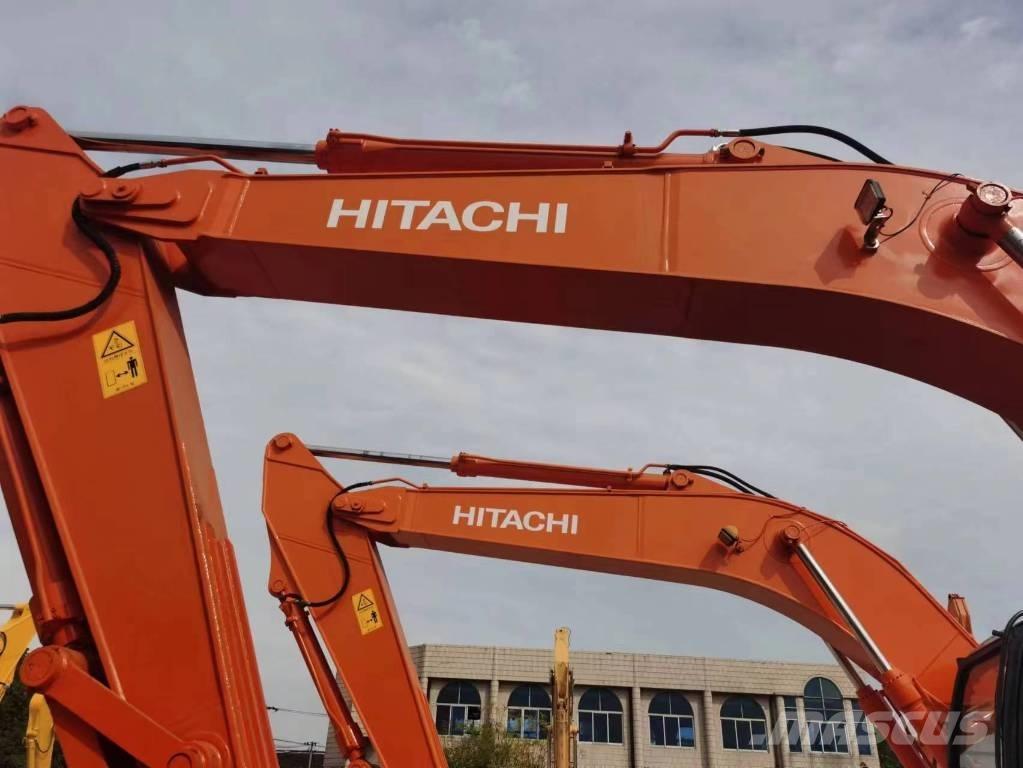 Hitachi ZX 240 Pásová rýpadla