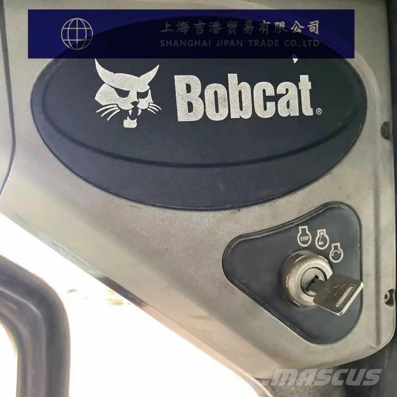 Bobcat s 160 Smykem řízené nakladače