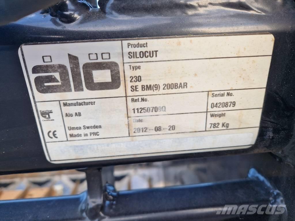 Ålö Silocut 230 . S-BM Příslušenství předního nakladače