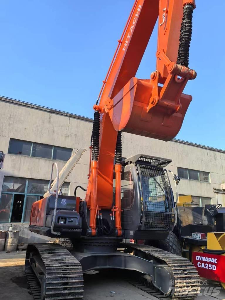 Hitachi ZX 240-3 Pásová rýpadla