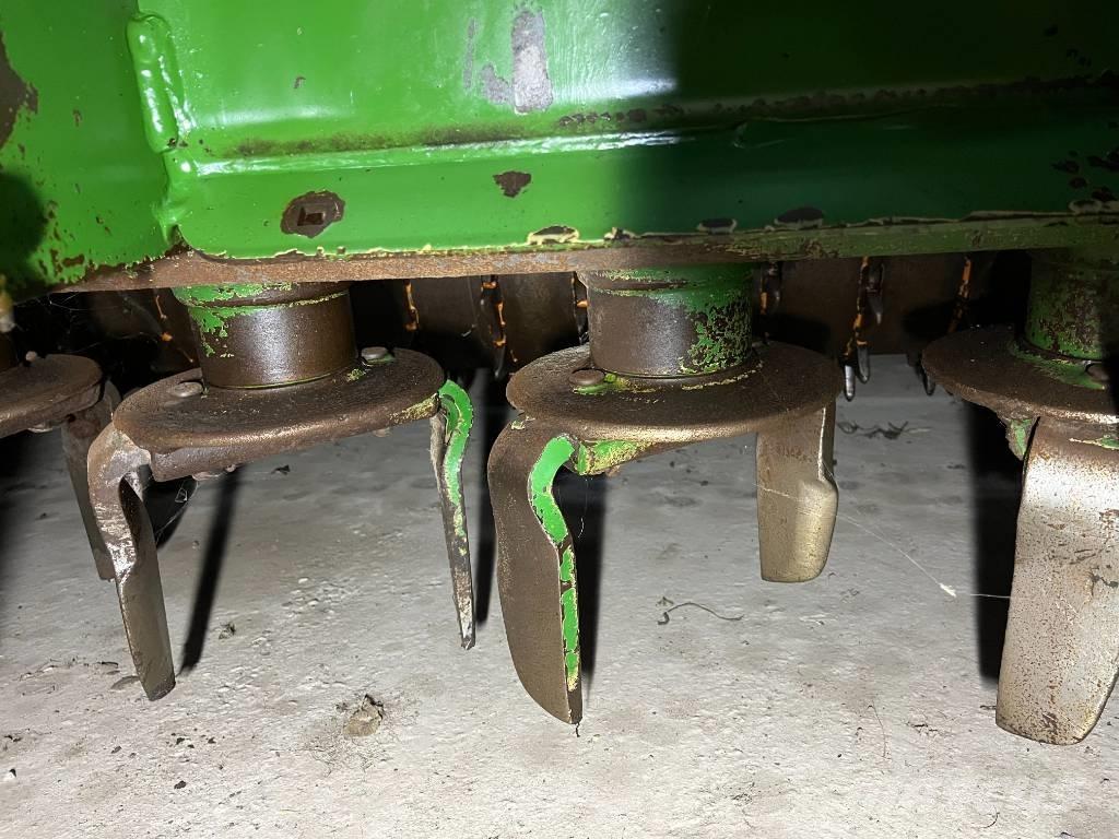 Amazone AD 303 Super Kombinované secí stroje