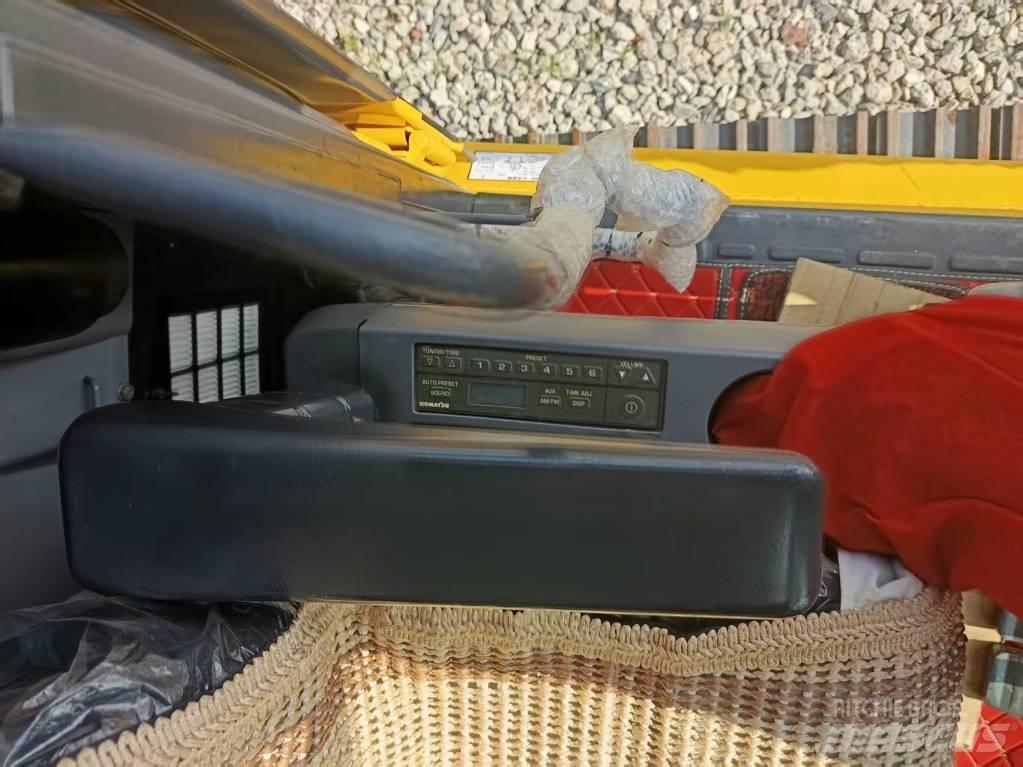 Komatsu PC350 Pásová rýpadla