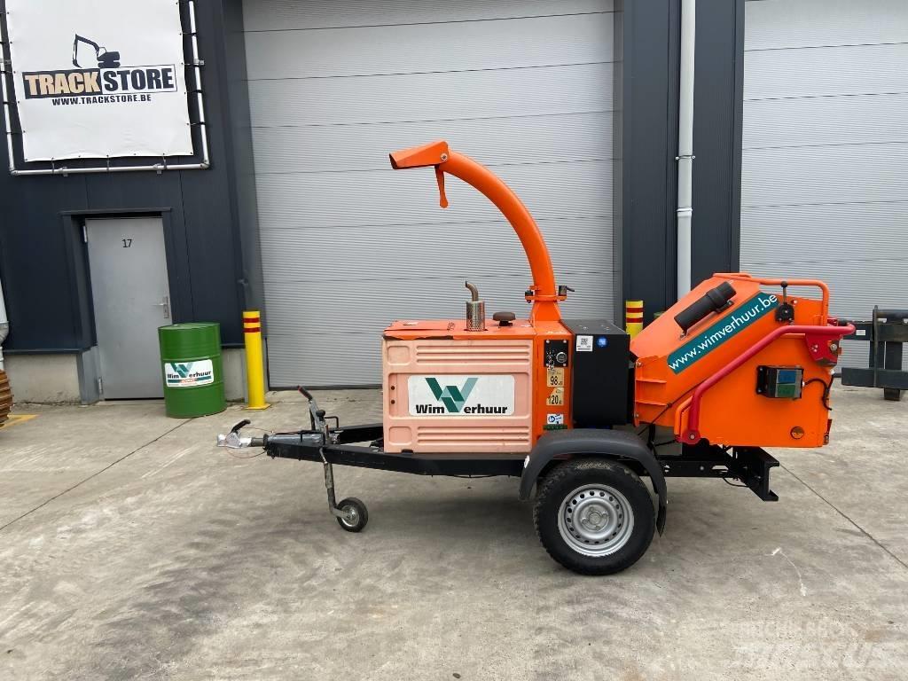 Timberwolf TW230/DHB Štěpkovače