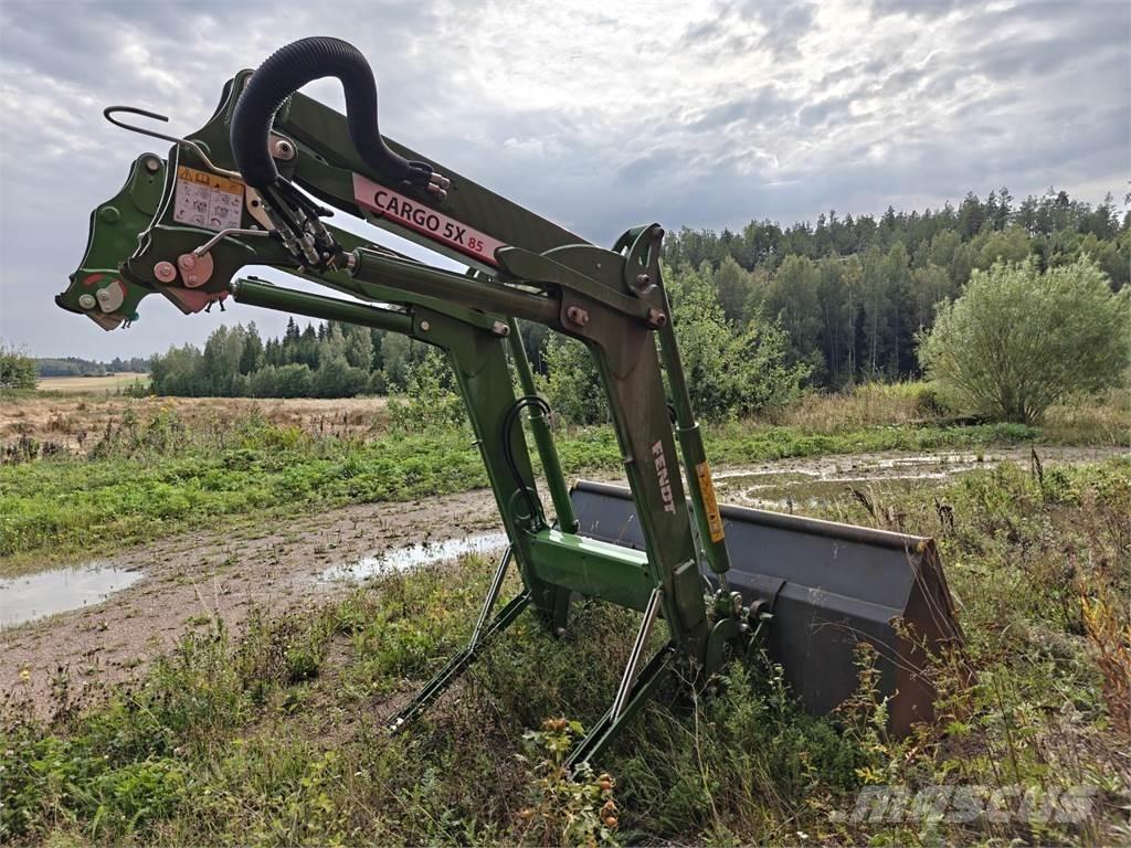 Fendt 718 Gen6 Traktory