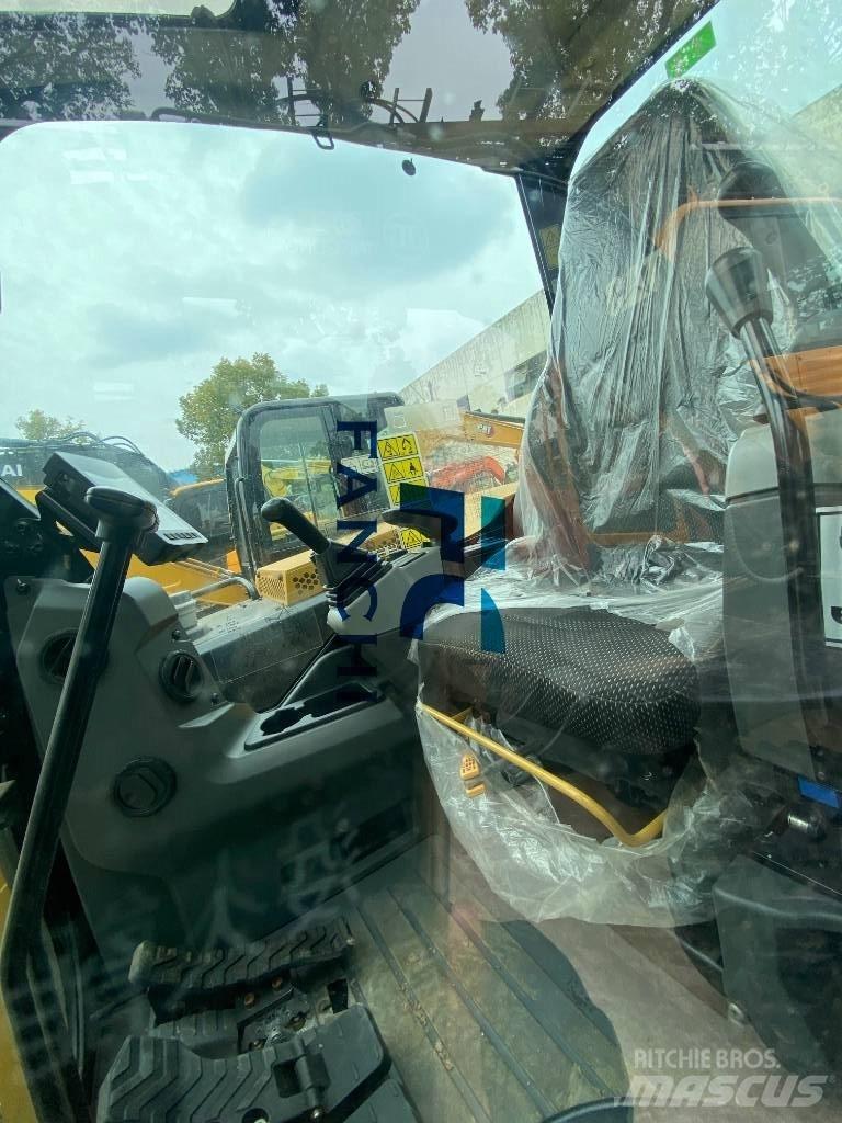 CAT CAT306 Mini rýpadla < 7t