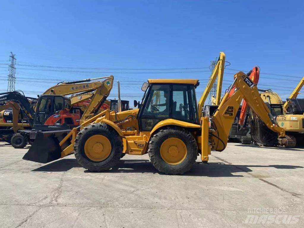 JCB 4 CX Rýpadlo-nakladače