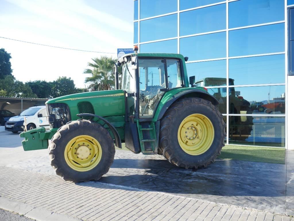 John Deere 6920 Traktory