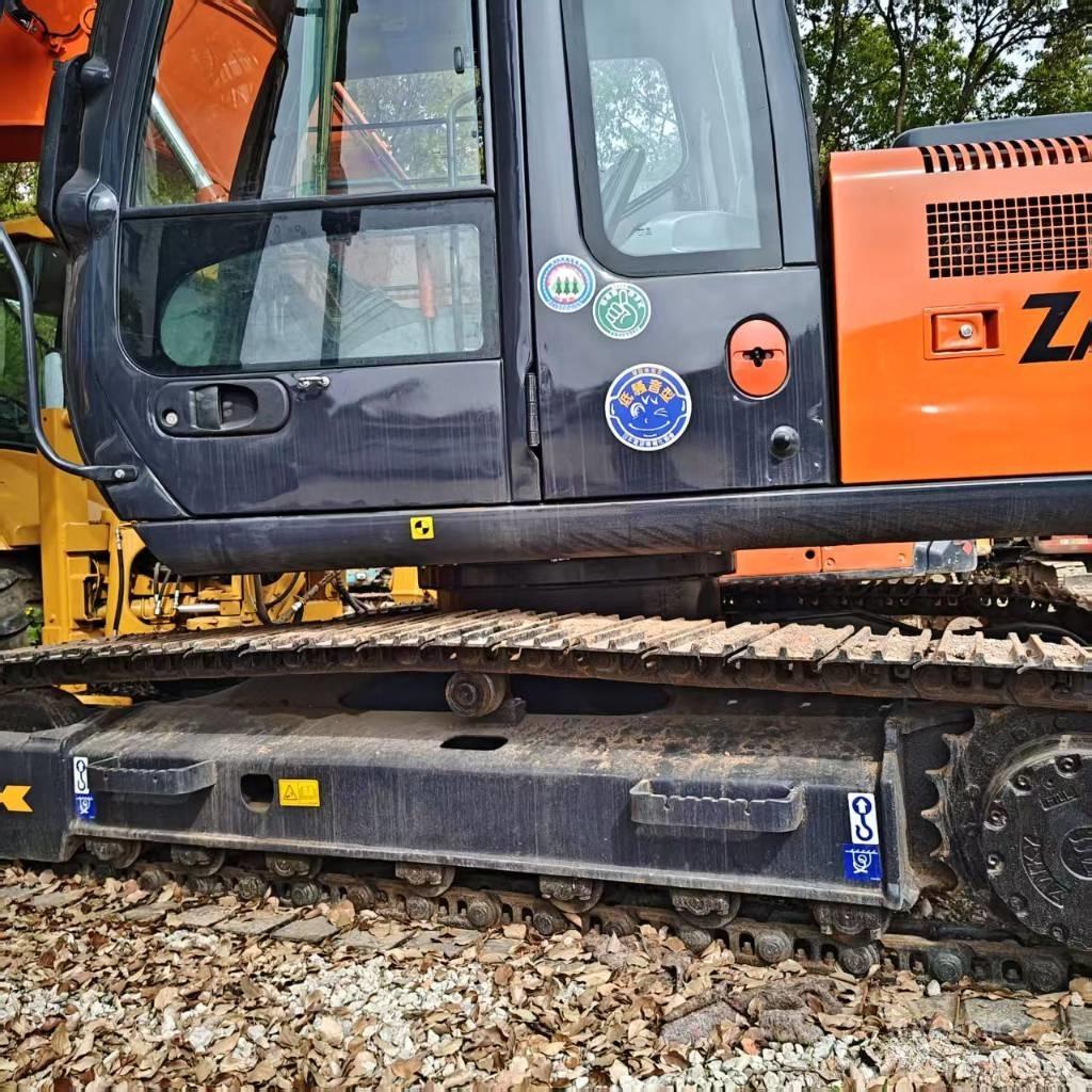 Hitachi ZX 120 Pásová rýpadla